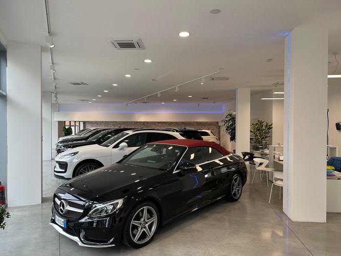 dealer showroom